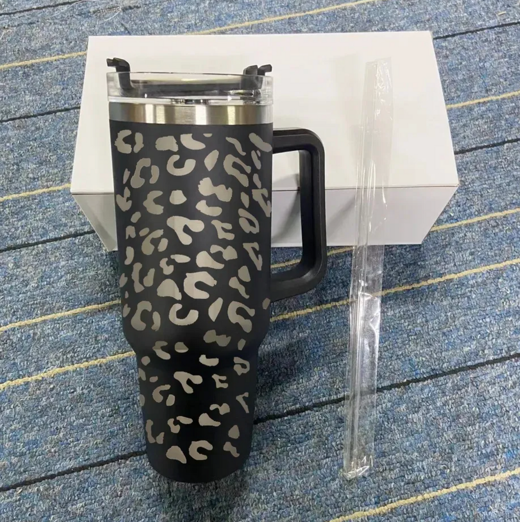 40 oz Leopard Mugs with Handle closes Friday April 14, 2023